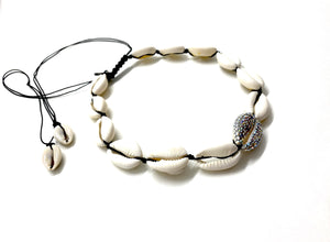Natural shell necklace with central shell studded with Swarovski crystals