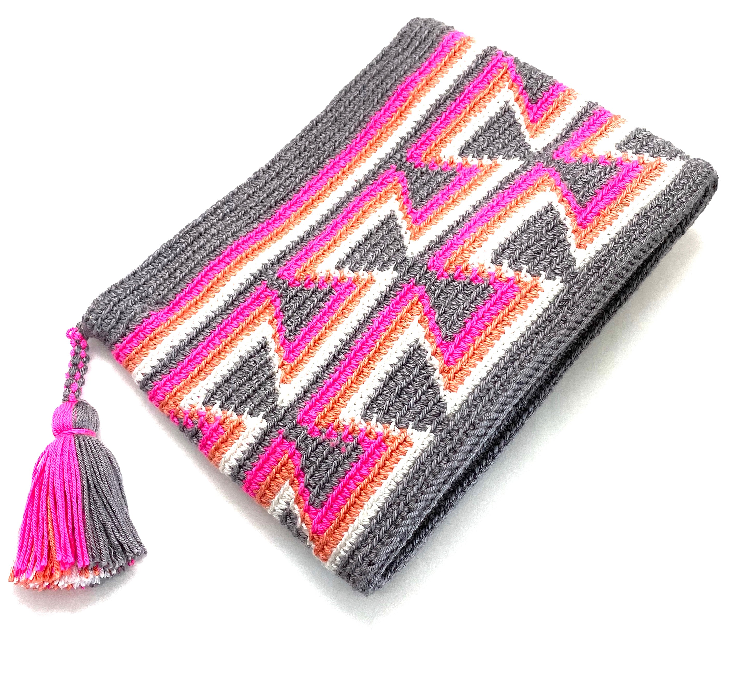 Grey body, fluo fucshia inverted triangles, orange, with white sequence, and tassel.