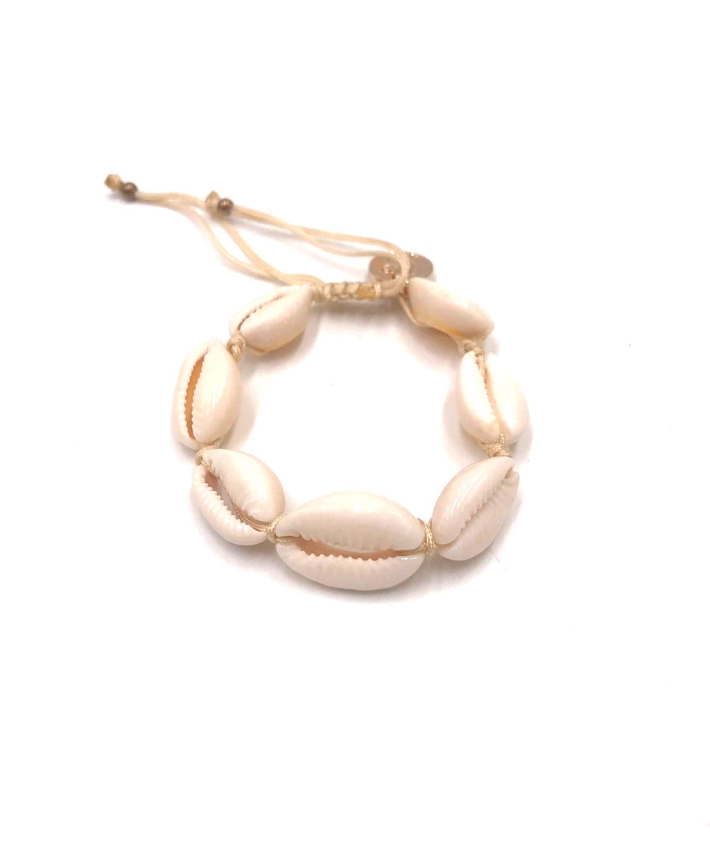 Natural shell bracelet