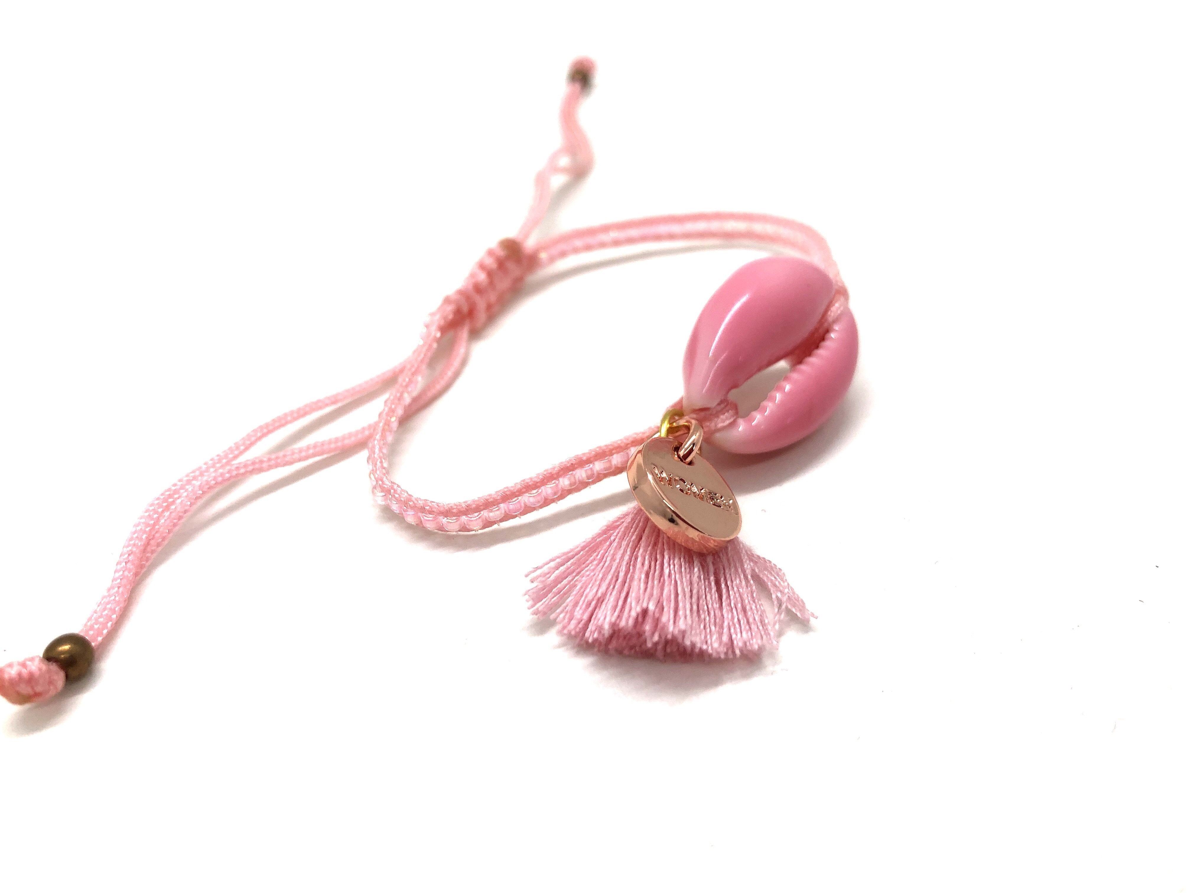 Baby pink natural shell bracelet with pink miyuki beads.
