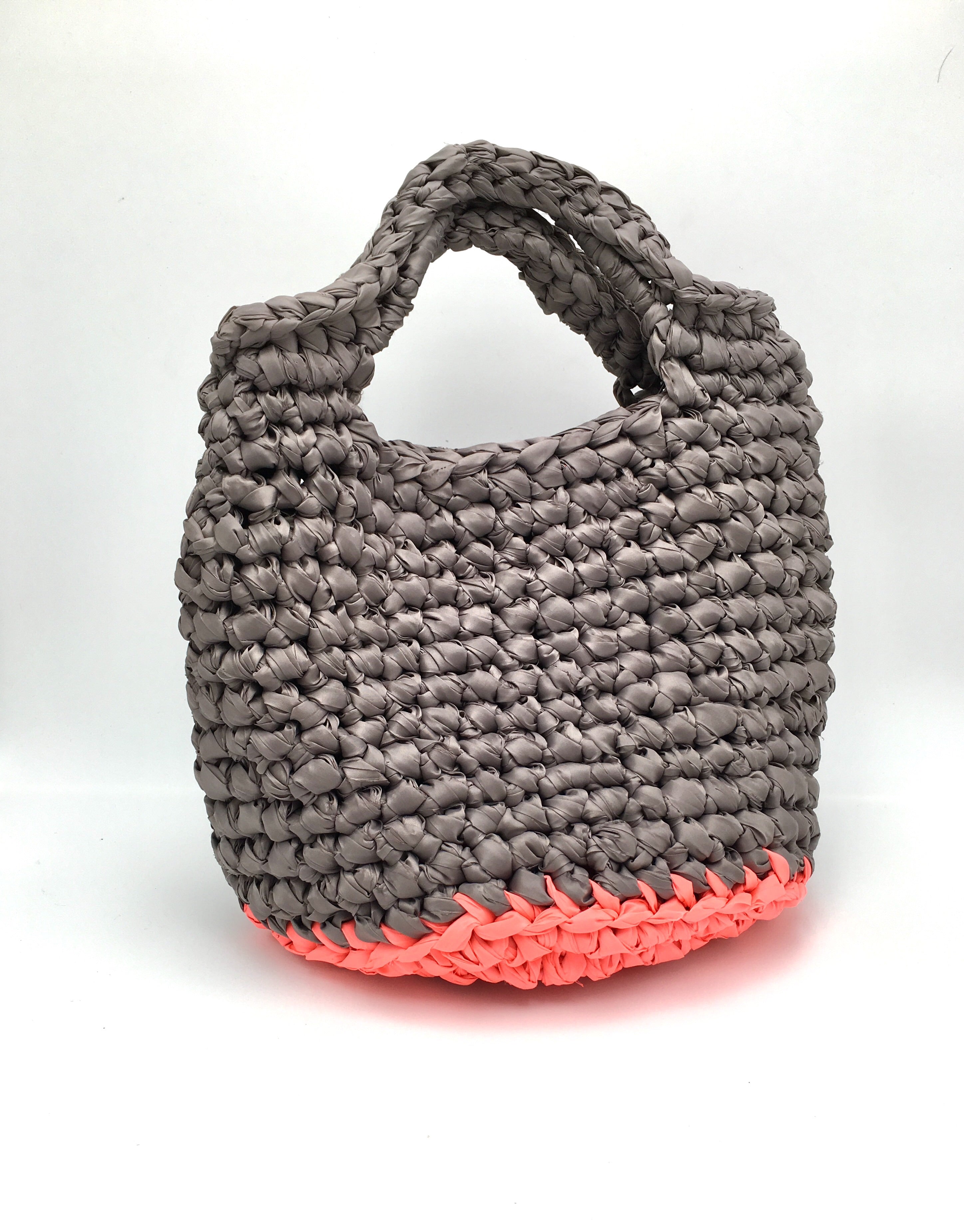 CROCHET.me bag, grey body, orange fluorescent base.
