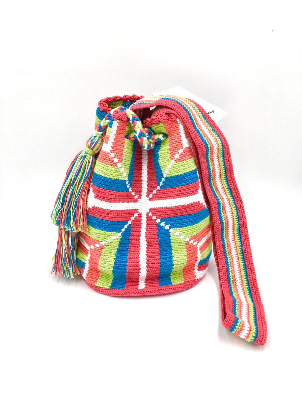 Pompom bag, wayuu pattern.