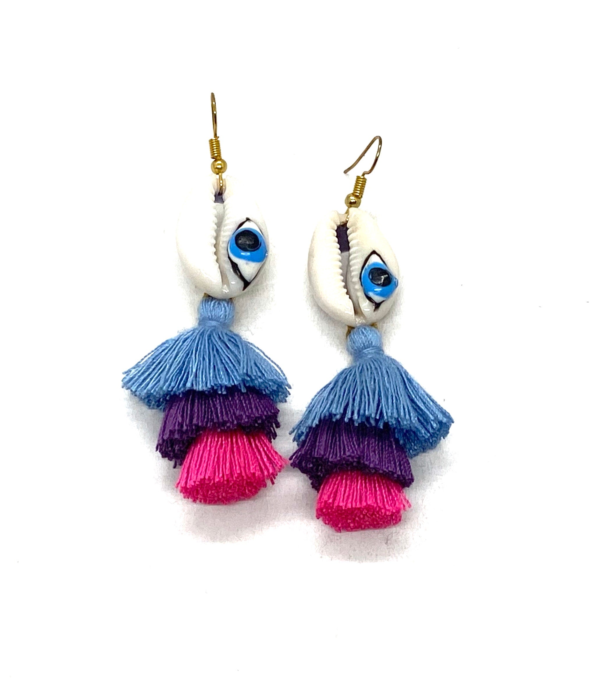 Natural shell earings, evil eye and tassel.